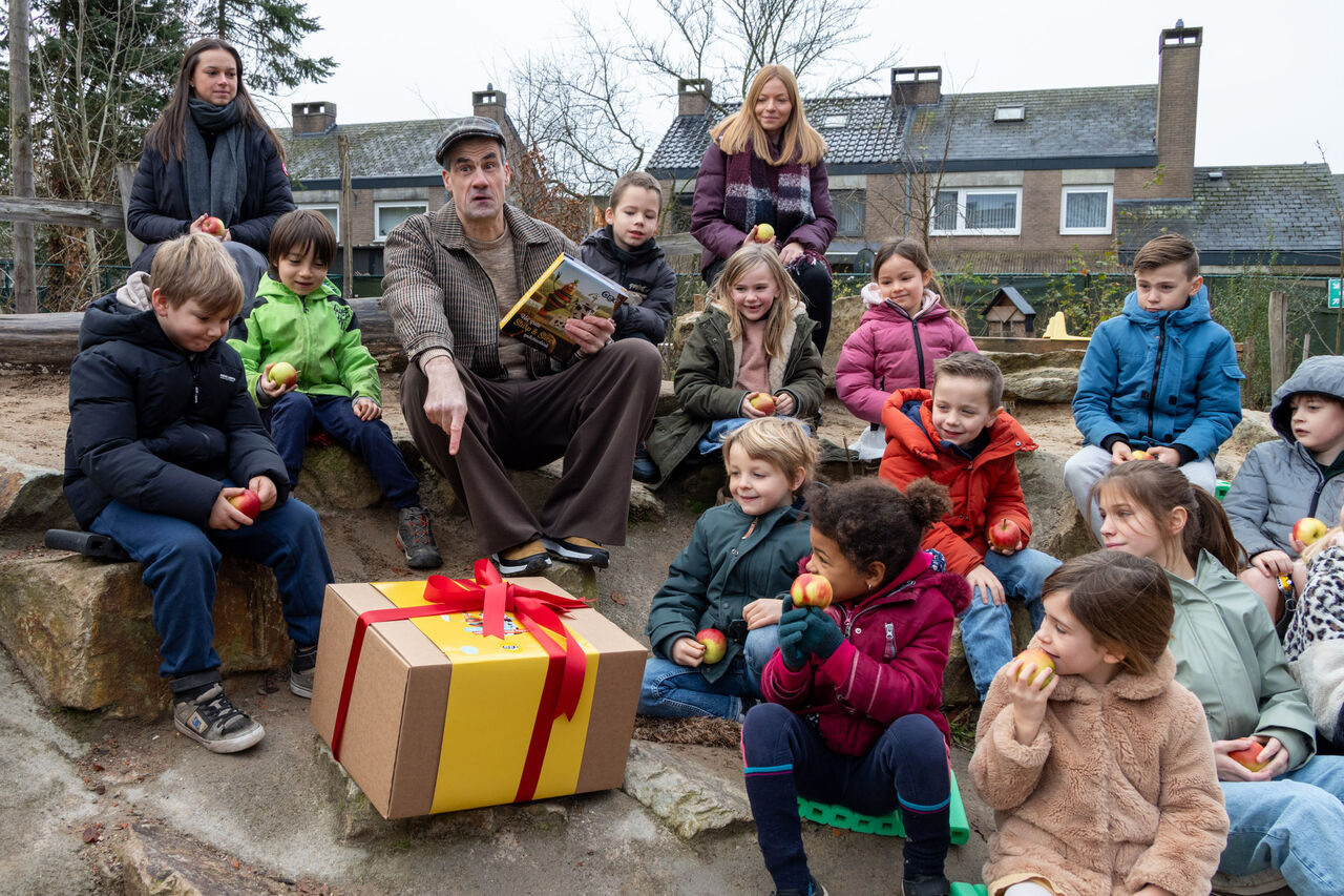 13658 P 004 Dann Mid